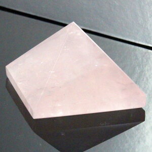 ���[�Y�N�H�[�c �s���~�b�h�b�s���N �g���� Rose Quartz ���[�Y�N�H�[�c ���� Pyramid �C���e���A �� �s���~�b�h �N���X�^�[ �� �u���b�����Y ���f�B�[�X �l�C �������� �V�R�� �C�O���A�� ���[