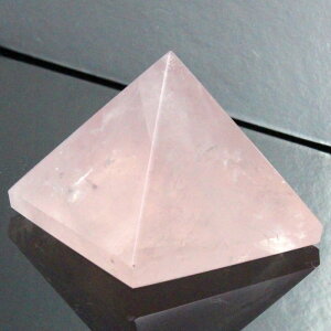 ���[�Y�N�H�[�c �s���~�b�h�bRose Quartz �s���N �g���� ���[�Y�N�H�[�c ���� Pyramid �C���e���A �� �s���~�b�h �N���X�^�[ �� �u���b�����Y ���f�B�[�X �p���[�X�g�[�� �V�R�� �C�O���A�����i