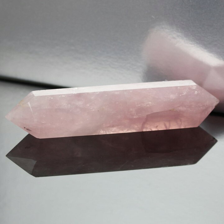 楽天市場】【厳選 品質 一点物】ローズクォーツ ポイント|Rose Quartz ピンク 紅水晶 ローズクォーツ 原石 ポイント 浄化 ダブルターミネイティッド ダブルポイント 石 Point 柱 インテリア 置物|メンズ レディース 人気 おすすめ 天然石 海外直輸入 ローズクォーツ ... 楽天市場】【厳選 品質 一点物】ローズクォーツ ポイント|Rose Quartz ピンク 紅水晶 ローズクォーツ 原石 ポイント 浄化 ダブルターミネイティッド ダブルポイント 石 Point 柱 インテリア 置物|メンズ レディース 人気 おすすめ 天然石 海外直輸入 ローズクォーツ ...