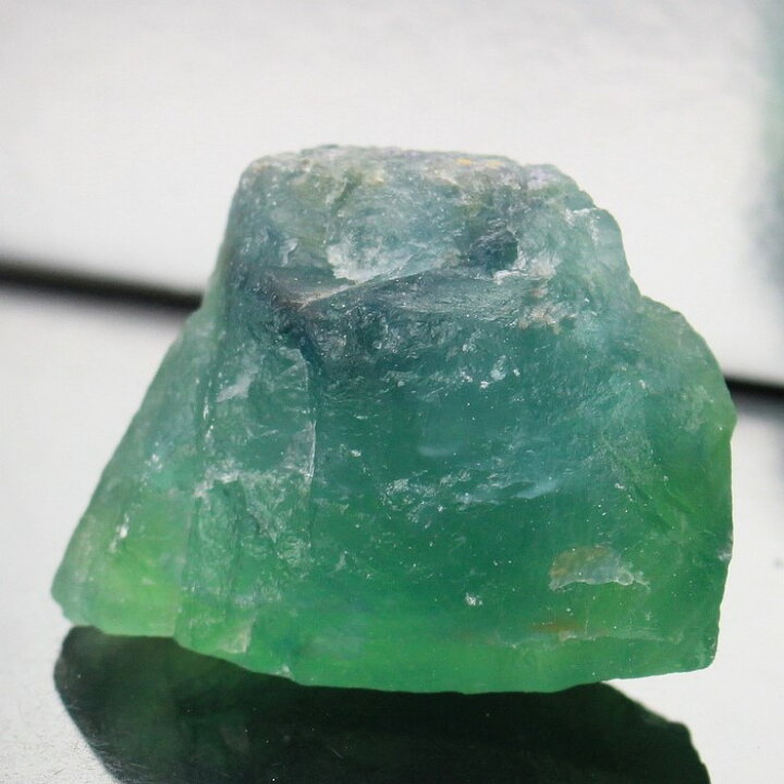 楽天市場 フローライト 原石 グリーン Fluorite 緑 蛍石 フローライト 置物 開運 幸運 インテリア 鉱石 原石 クラスター 石 Stone おすすめ パワーストーン フローライト 天然石 人気 フローライト パワーストーン 天然石 Lulu House