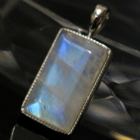 ムーンストーン ペンダント｜ブルームーンストーン Moonstone 月長石 ムーンストーン ネックレス ぺんだんと Necklace ペンダントトップ Pendant｜メンズ レディース 天然石 限定 一点物 ムーンストーン