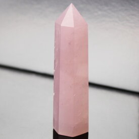 ローズクォーツ ポイント 紅水晶 ピンク Rose Quartz ローズクォーツ 原石 ポイント 石 Point 柱 インテリア 鉱物 置物 ローズクォーツポイント おすすめ パワーストーン ポイント 天然石 人気 ローズクォーツ