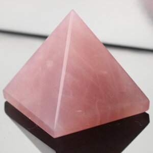 y _z[YNH[c s~bh g sN [YNH[c  Pyramid NX^[ CeA  s~bh  u [YNH[cs~bh p[Xg[  lC 