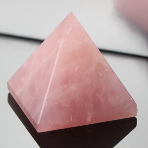 yA 1_z[YNH[c s~bh g sN Rose Quartz [YNH[c  Pyramid NX^[ CeA  s~bh  u [YNH[cs~bh Y fB[X 