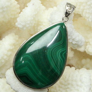 yVR y_ggbv 嗱z}JCg y_g Malachite E }JCg lbNX y_ggbv ؂񂾂 Pendant }JCgy_g p[Xg[ lbNX lC 