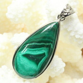 【限定 一点物】マラカイト ペンダント 孔雀石 Malachite マラカイト ペンダントトップ ネックレス ぺんだんと Pendant マラカイトペンダント 海外直輸入価格 LuLu House（ルルハウス るるはうす） マラカイト