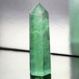 フローライト ポイント グリーンフローライト 蛍石 Fluorite 緑 フローライト 原石 柱 ポイント 置物 石 鉱石 クラスター インテリア Point フローライトポイント メンズ レディース 天然石 限定 一点物 フローライト