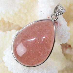 y_zXgx[NH[c y_g  Strawberry Quartz Xgx[NH[c y_ggbv Xgx[NH[cy_g p[Xg[ y_ggbv lC 