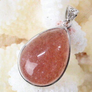 y_zXgx[NH[c y_g  Strawberry Quartz Xgx[NH[c y_ggbv Necklace lbNX Xgx[NH[cy_g Y fB[X _