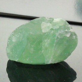 【発色がきれい 高品質 一点物】フローライト 原石 蛍石 グリーンフローライト 緑 フローライト クラスター 置物 開運 幸運 天然石 フローライト原石 パワーストーン フローライト 天然石 メンズ レディース 人気 フローライト