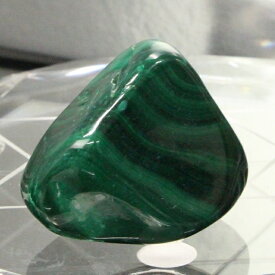 【一級品の輝き 厳選一点物】マラカイト 原石 Malachite 孔雀石 マラカイト 石 お守り 魔除け 磨き原石 お守り石 厄除け【巾着袋付き】 マラカイト原石 パワーストーン マラカイト 人気 おすすめ 天然石 海外直輸入価格 マラカイト