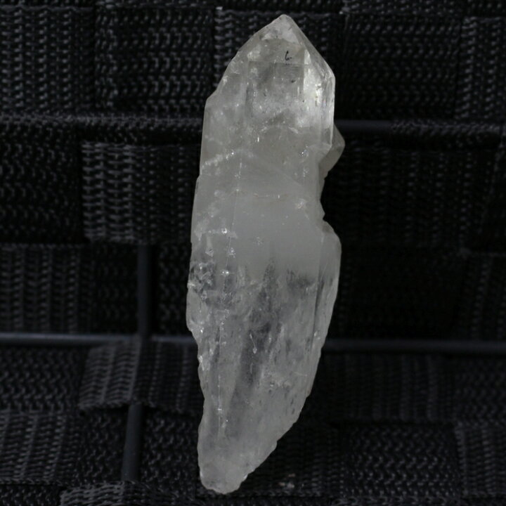 楽天市場】ヒマラヤ 水晶 原石 ポイント クォーツ 水晶 浄化 浄化用 