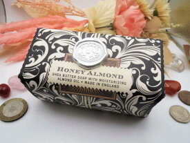 ミッシェルデザインワークス社製シアバターソープ【固形石鹸／1個】ハニー アーモンドMichel Design WorksSheaButter HandSoap【Bar Soap／One Peace】HONEY ALMOND