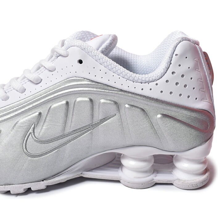 楽天市場】【返品・交換OK！15時までのご注文で即日発送】NIKE SHOX R4 