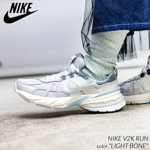 y15܂ł̂őIIzNIKE W V2K RUN "LIGHT BONE" iCL uCc[P[  Xj[J[ ( O[ F u[ jO EBY fB[X FZ3596-072 )