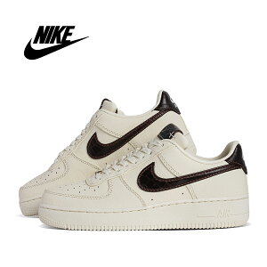 y15܂ł̂őIIzNIKE iCL AIR FORCE 1 '07 GAtH[X 1 Xj[J[ PEARL/GHOST ( p[S[Xg ZC N[ Y zCg  IH7332-001 )