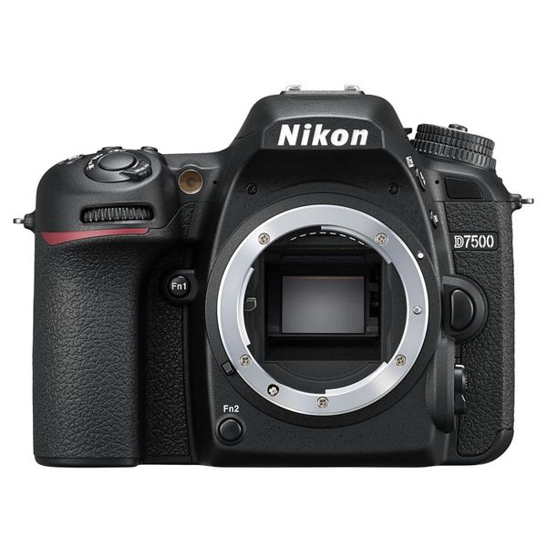 中古 セール品 Nikon 予約販売 D7500 美品 ボディ １年保証