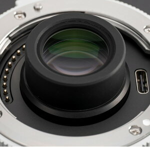 TC-2.0X E VILTROX �z���C�g [�e���R���o�[�^�[ (�\�j�[E�}�E���g)]