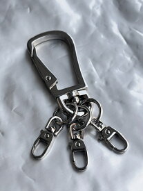 正規品 【 Chikashitsu + triple tongs karabiner 】 チカシツプラス トリプルトングカラビナ カラビナ キーチェーン アクサセリー Pressing pressing プレッシング プレッシングウェブショップ vandy the pink tripp nyc unknown london oy オーワイ supplier unknown GALFY