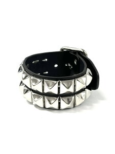 ���K�i�y XU studs bracelet �z �G�b�N�X���[�@�X�^�b�Y�u���X���b�g �A�N�Z�T���[ �u���X���b�g �A�N�Z Pressing pressing �v���b�V���O �v���b�V���O�E�F�u�V���b�v vandy the pink tripp nyc unknown london oy 