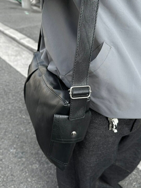 楽天市場】正規品 【 Chikashitsu + multi pocket shoulder bag 