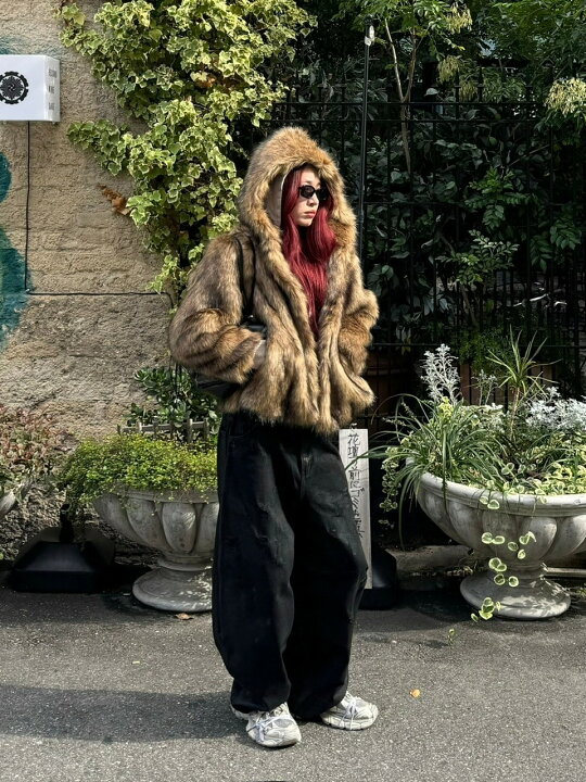楽天市場】受注制【Chikashitsu +】hooded cropped fur blouson : Pressing