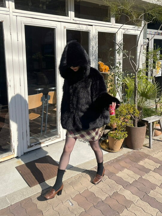 楽天市場】受注制【Chikashitsu +】hooded cropped fur blouson : Pressing