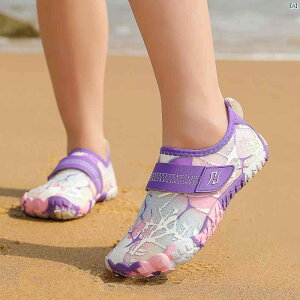 シューズ 夏 春 秋 コーデ 靴 子供用 ビーチ シューズ 滑り止め スイミング リーフ 速乾 水泳 小川 ダイビング ロッククライミング カット 防止 素足 縄跳び ソックス