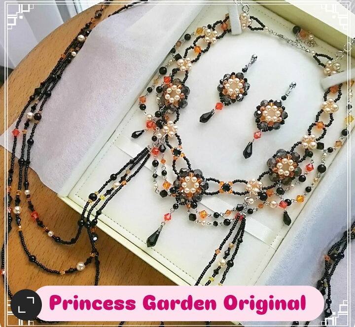 楽天市場】カクテルドレスに！黒とオレンジのショルダーネックレスと 
