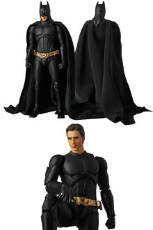 MAFEXBATMAN(TM)BEGINSSUIT《2017年11月発売予定》