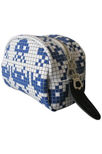 MLE SPACE INVADERSV[Y TRAVEL POUCH SMALL