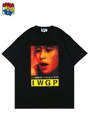【メディコム・トイ公式】MLE×I.W.G.P. PHOTO MESSAGE TEE "Gボーイズ入れコノヤロウ" MEDICOM TOY LIFE ENTERTAINMENT メディコムトイ アパレル ファッション