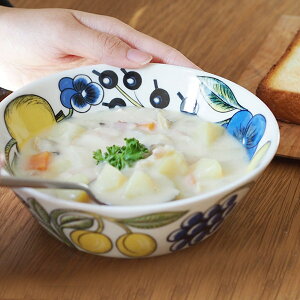 ArA@peBbV@X[v{E@/@ARABIA@Paratiisi