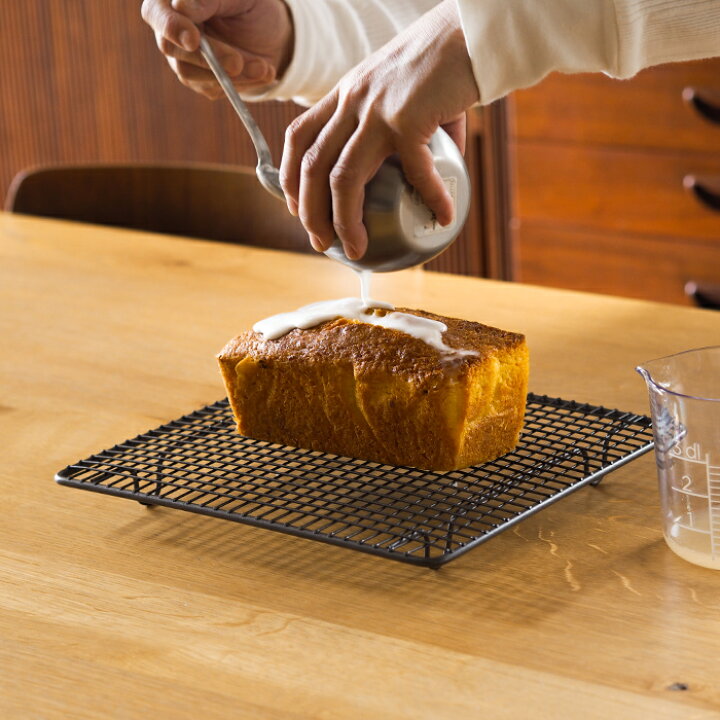 楽天市場】サンク イギリスのケーキクーラー / CINQ / スチール製  