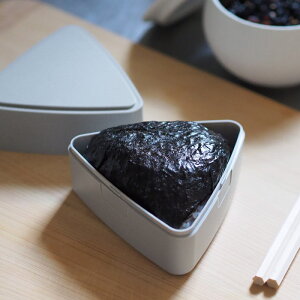 y11/25N[|ő100PobNzWFN[@triangle@ɂP[X@ICX^[O[@/@GEL-COOL@/ɂ ނ { ۗ܈̌^ ٓ ct w sNjbN ^