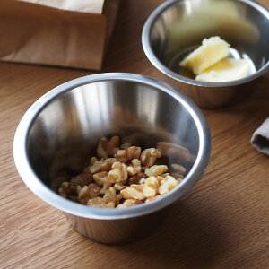 iX@{E@0.2L@/@Jonas@/XeX 18/10 XeX Lb`pi Lb`c[  V f LINDEN JONAS v[X @\ َq 炦