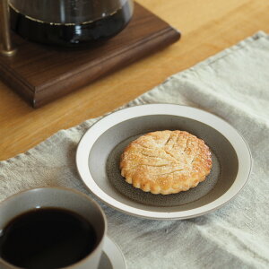 y10 N[|Ώہzy11/10N[|ő100PobNzyumiko@iihoshi@porcelain@×@ؑɎqX@dishes@140@plate@moss gray matte@/@fBVB[Y@XO[@}bg@/@CCzV