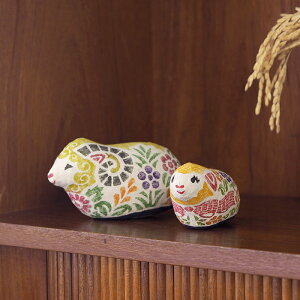 ■真工藝 木版手染めぬいぐるみ 干支シリーズ・親子セット 未 ひつじ 仔・黄色 / 真工芸 十二支 干支の置物 正月飾り 版画 伝統工芸 飛騨高山 ギフト プレゼント 出産祝い