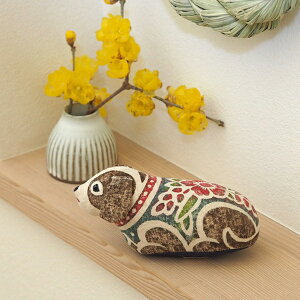 真工藝 木版手染めぬいぐるみ 干支シリーズ・親 戌 いぬ / 真工芸 十二支 干支の置物 正月飾り 版画 伝統工芸 飛騨高山 ギフト プレゼント 出産祝い