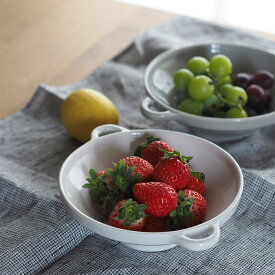 スタジオエム ベリーボウル 白 / STUDIO M' Berry BOWL / ざる ザル コランダー 水切りボウル ボウル 脚付き 高台 磁器 和食器 電子レンジ対応 ギフト プレゼント