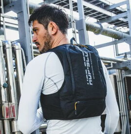【在庫かぎり・当日発送】CUC　水冷服 水冷ベスト　ICW710 　プロセット（FREE：M〜3Lサイズ）付属品、ICWチャージボトル5.0、リチウムイオンバッテリー、充電用ケーブル、取扱説明書×1、※画像はイメージです。