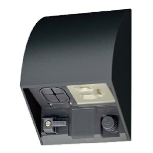 Panasonic�i�p�i�\�j�b�N�j�����@�\�t�h���R���Z���gWK4604B�u���b�N15A 125V