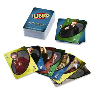 yő10%OFFN[|zUNO n[E|b^[ J[hQ[ ʓ (B&N菤i) UNO: Harry Potter Game Tin (B&N Exclusive) Em 7Έȏ
