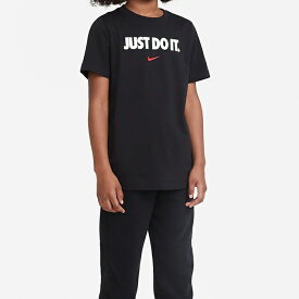 送料無料 肌触りの良いコットン生地のナイキロゴTシャツ NIKE ジュニア キッズ ティーシャツ DC7792 シンプル 半袖 スポーツ 子供 子ども 大きいサイズ 人気 スポーツブランド ドライ フィット 大人っぽい ストレッチ