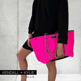 【バッグKKまとめ買い5000円対象1】トートバッグ ピンク 派手 ショッキングピンク ネオプレン 軽い レディースバッグ マザーズバッグ ジムバッグ マチあり 肩掛け 大容量 大きめ A4 バッグ トート