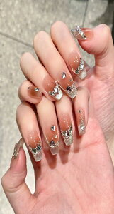 BIBII Nails手作り ネイルチップ キット 付け爪 長い 3D爪 finger suit 春夏 韓国 人気 10枚入薄い色 フランス風 キャットアイ マグネット ロング つけ爪 100% handmade nails 繰り返し使える 高級です 光沢