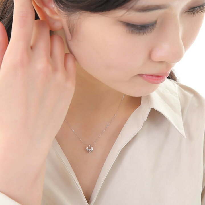 楽天市場】ダイヤ ネックレス 0.05ct 揺れるダイヤ 揺れるジュエリー 