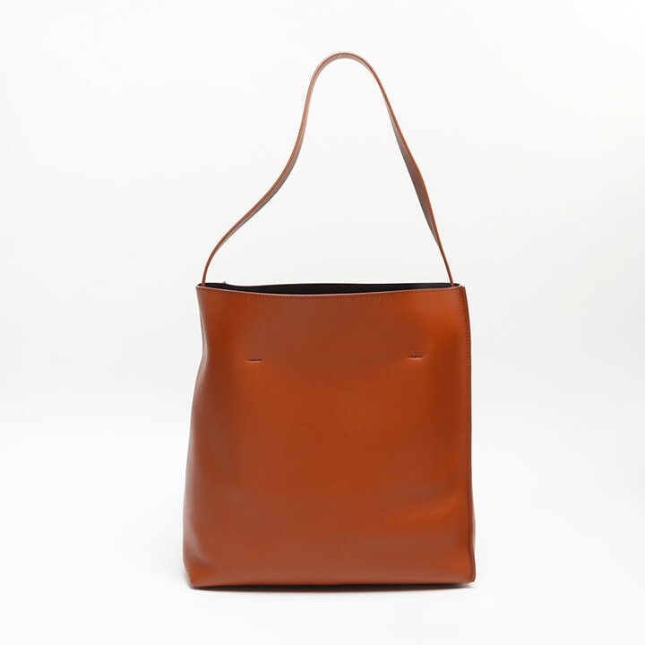 楽天市場】【全品20%OFF 9/1 0:00まで】マルニ MARNI レザー Museo 