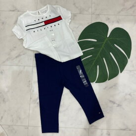 【送料無料】【Tommy Hilfiger】 ベビー 子供服 女の子 男の子 キッズ 2点セット セットアップ セパレイト 半袖 半ズボン シャツ 夏 お出かけ リゾート 海外 海外輸入 インポート 海外ブランド ホワイト ネイビー 18M