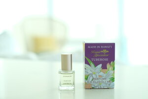 �yRoyal Hawaiian�z TUBEROSE 6.5ml 0.22oz Perfume ���C�����n���C�A�� ���� �n���C �`���x���[�Y �n���C �C�O �C�O�A�� �h��^�C�v ���[���I�� �R���p�N�g �~�j�T�C�Y �v���[���g ��������